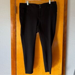 torrid Black Ankle Ponte Slim Pants